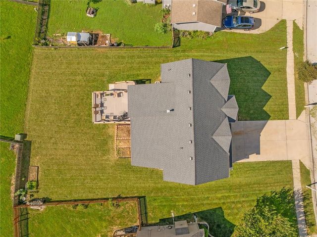 11404 N Bristol Avenue, Kansas City, MO 64156