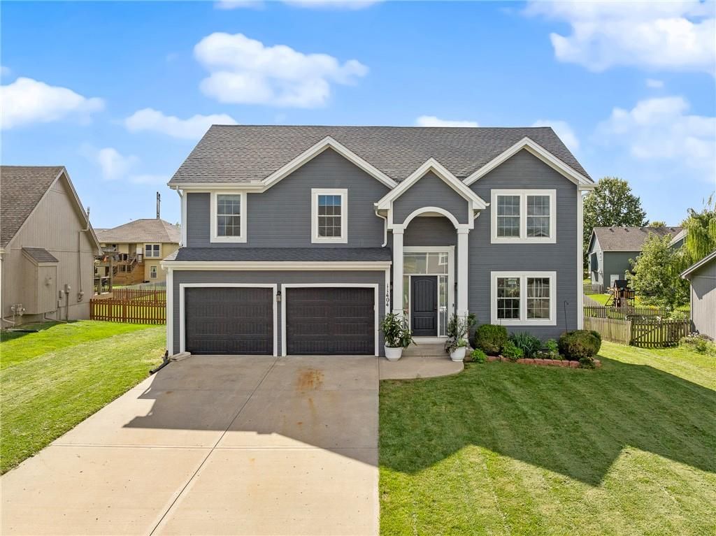 11404 N Bristol Avenue, Kansas City, MO 64156