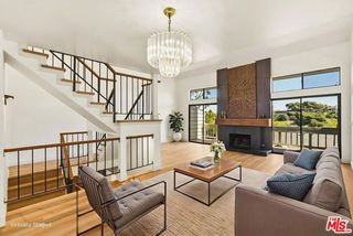 4660 Don Lorenzo Drive B, Los Angeles, CA 90008