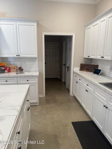 995 Filmore Drive, Brandon, MS 39042