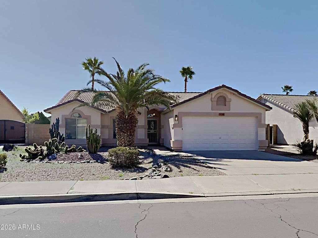 13233 W Ironwood Street, Surprise, AZ 85374