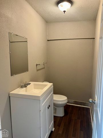 1400 W Huntington Avenue W, Jonesboro, AR 72401