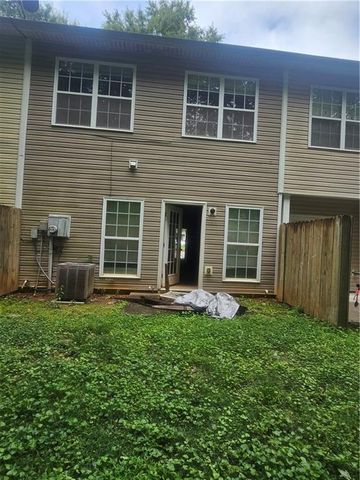 20 Pine Canyon Drive SW 13, Atlanta, GA 30331
