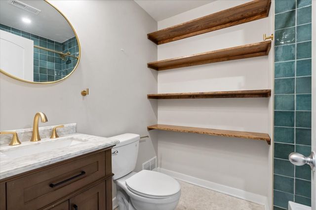 3431 N Paulina Street 2, Chicago, IL 60657