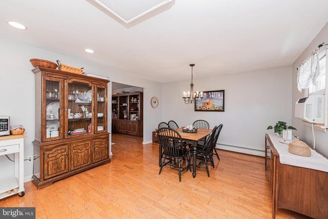 1019 HARES HILL RD, Phoenixville, PA 19460