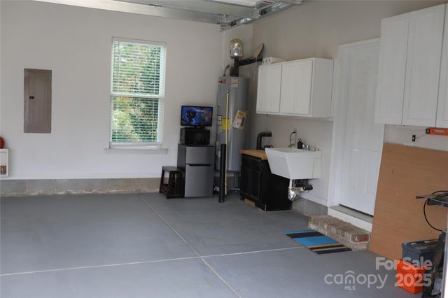 2889 Creekview Drive, Waxhaw, NC 28173