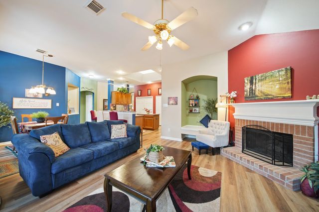 1610 Diamond Brook Drive, Houston, TX 77062