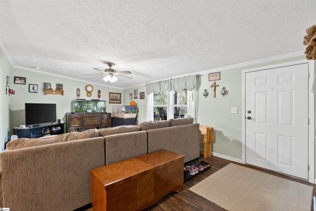 389 Sherrill Drive, Blacksburg, SC 29702