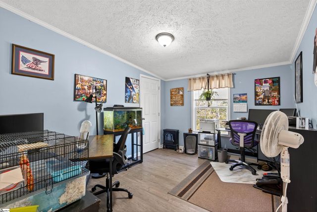 389 Sherrill Drive, Blacksburg, SC 29702