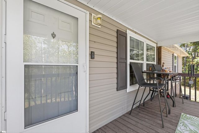 389 Sherrill Drive, Blacksburg, SC 29702