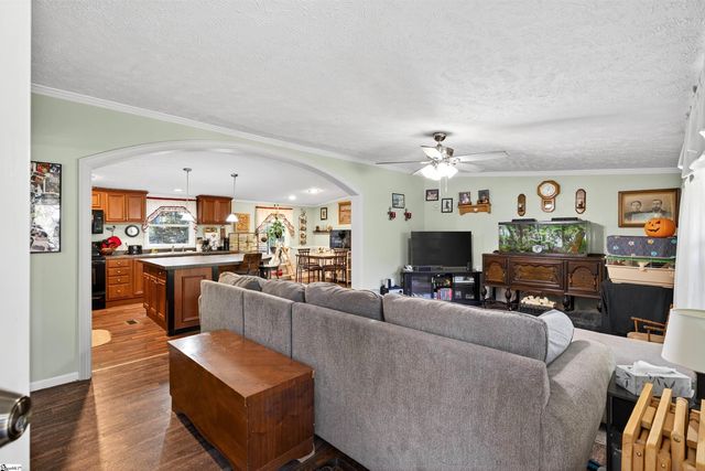 389 Sherrill Drive, Blacksburg, SC 29702