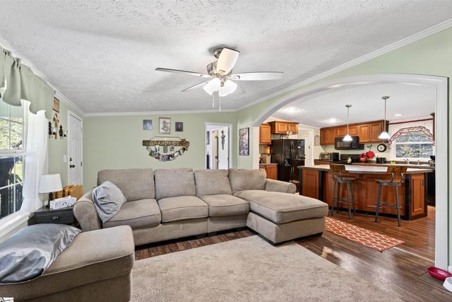 389 Sherrill Drive, Blacksburg, SC 29702