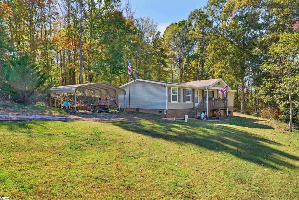 389 Sherrill Drive, Blacksburg, SC 29702