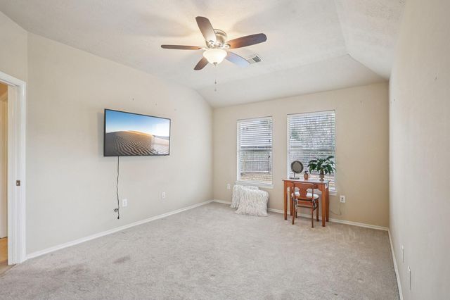 30 Trafalgar Place, Conroe, TX 77384