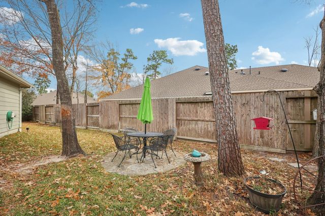 30 Trafalgar Place, Conroe, TX 77384