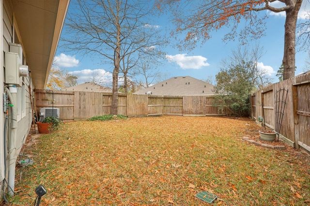 30 Trafalgar Place, Conroe, TX 77384