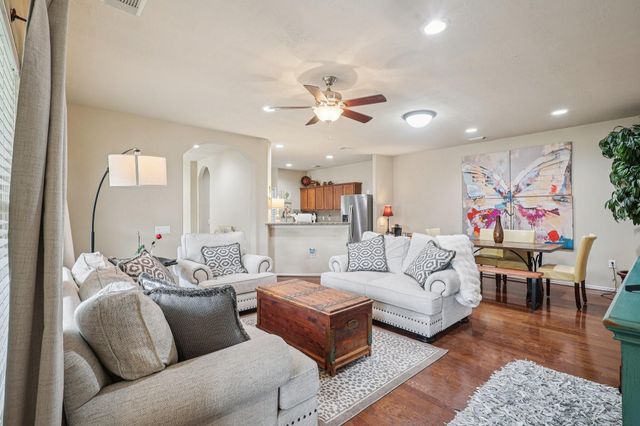 30 Trafalgar Place, Conroe, TX 77384