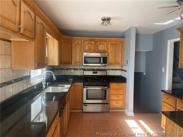 246 Bayfield Loop, Fayetteville, NC 28314