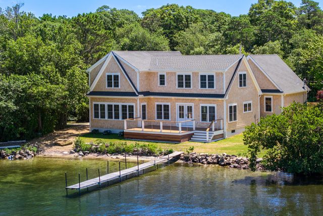 159 Willow Run Drive, Centerville, MA 02632