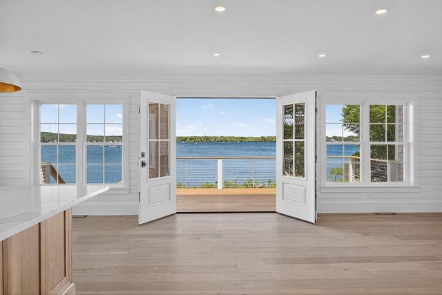 159 Willow Run Drive, Centerville, MA 02632