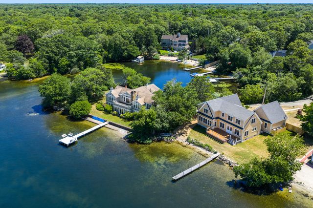 159 Willow Run Drive, Centerville, MA 02632