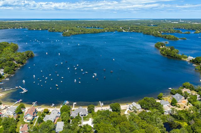 159 Willow Run Drive, Centerville, MA 02632