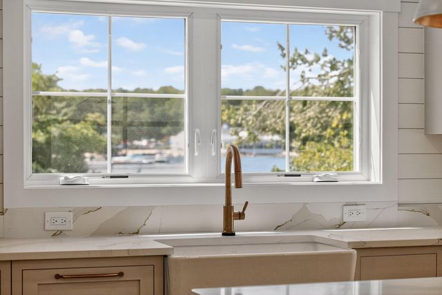 159 Willow Run Drive, Centerville, MA 02632