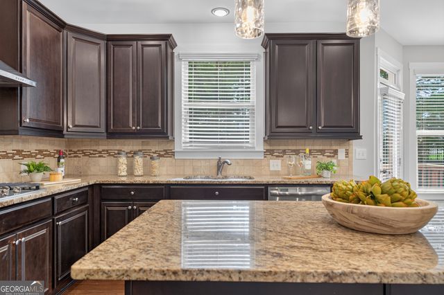 3950 Estates Path, Cumming, GA 30040