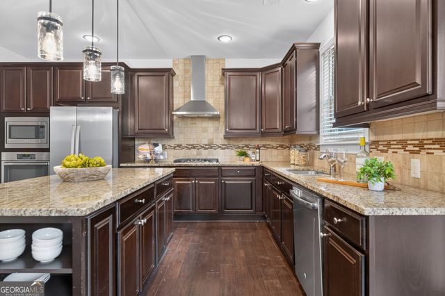 3950 Estates Path, Cumming, GA 30040