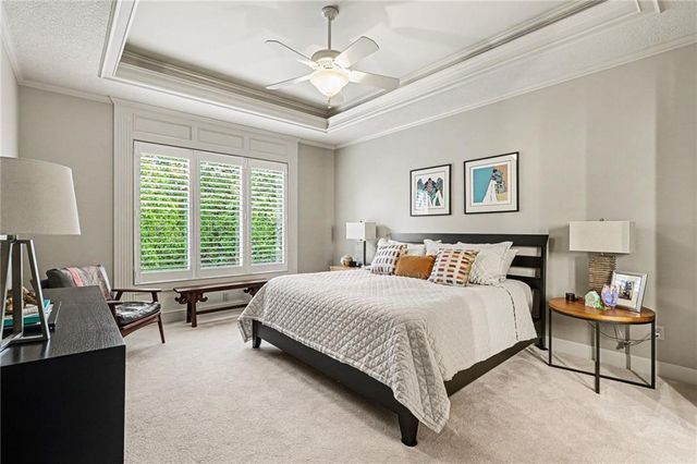 14353 Norwood Street, Leawood, KS 66224