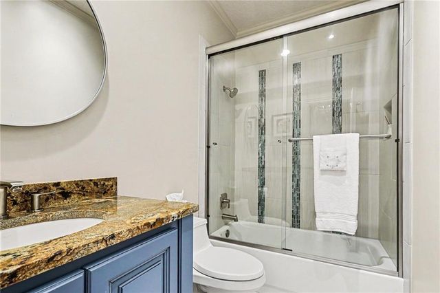 14353 Norwood Street, Leawood, KS 66224