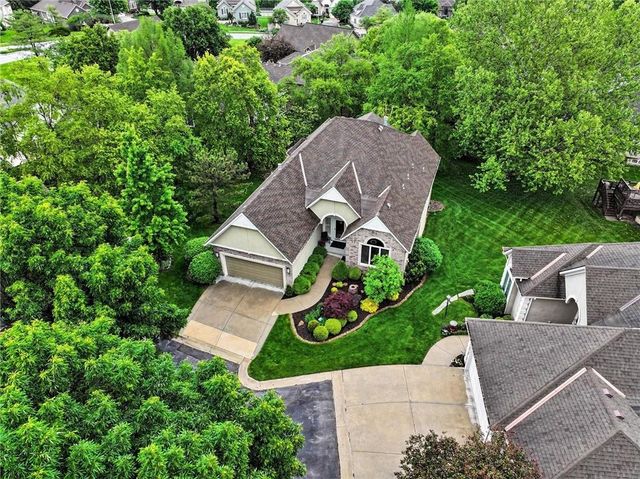 14353 Norwood Street, Leawood, KS 66224