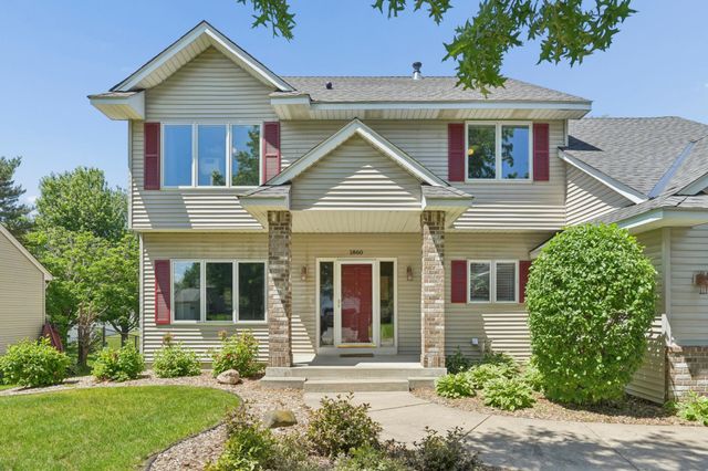 1860 Spinaker Drive, Woodbury, MN 55125