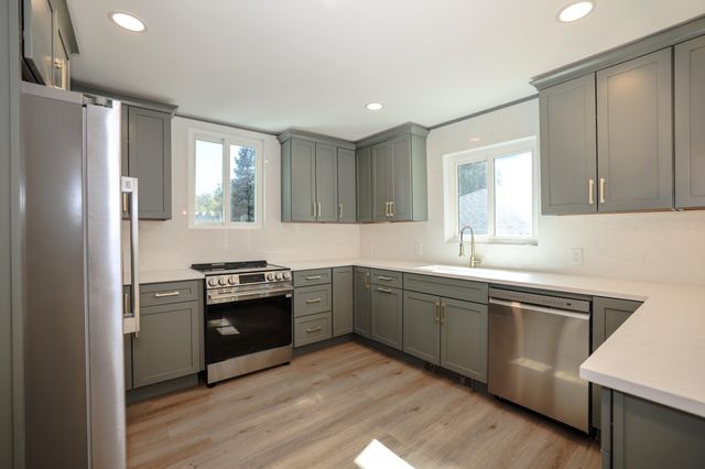333 Cohas Avenue, Manchester, NH 03109
