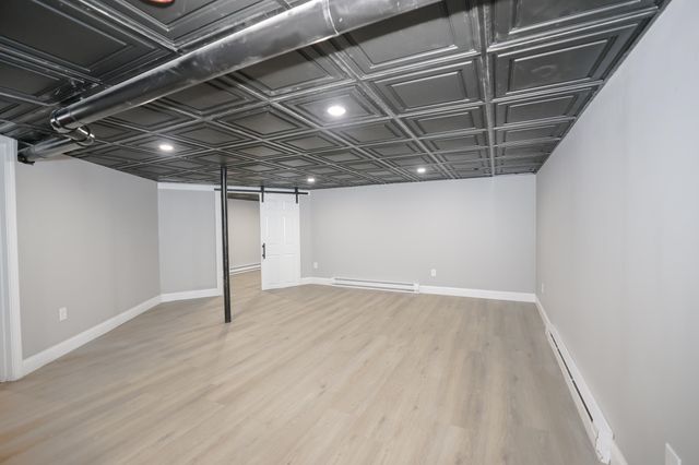 333 Cohas Avenue, Manchester, NH 03109