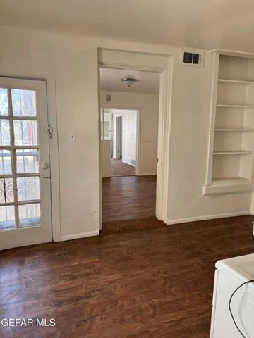 415 S OCHOA, El Paso, TX 79901