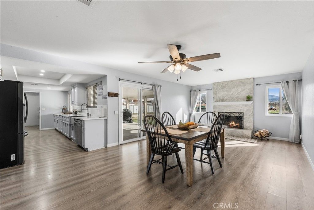 Image 18 of property listing at 8954 E Avenue T14, Littlerock, CA 93543