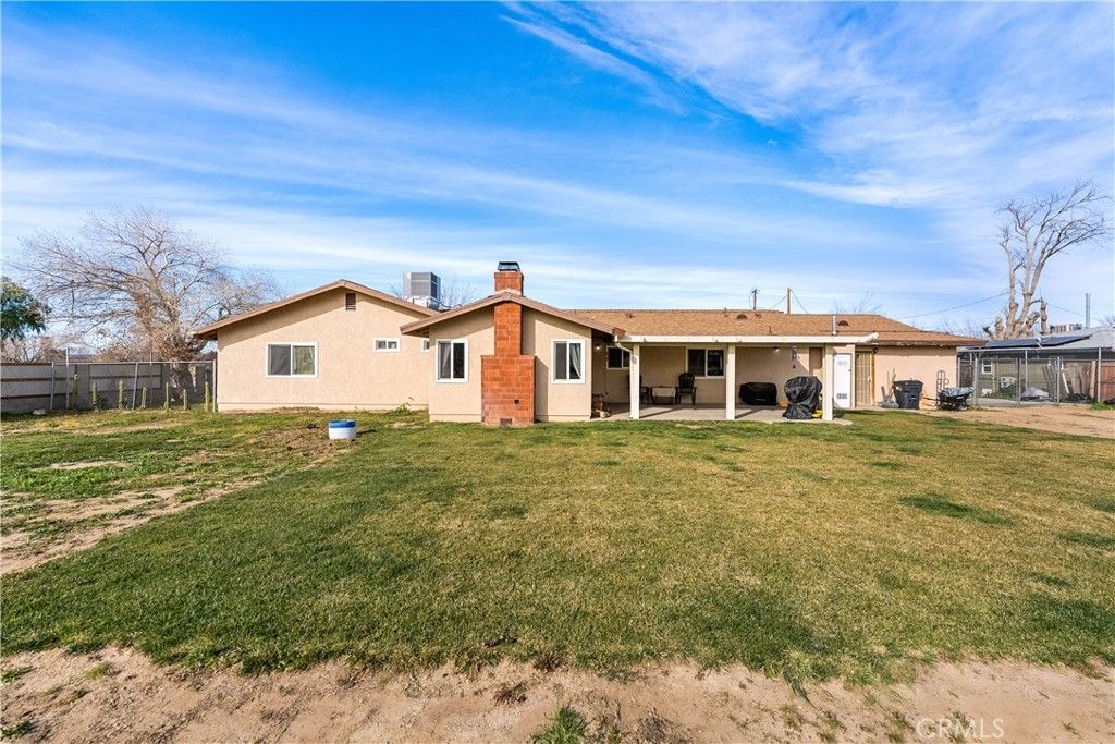 Image 40 of property listing at 8954 E Avenue T14, Littlerock, CA 93543