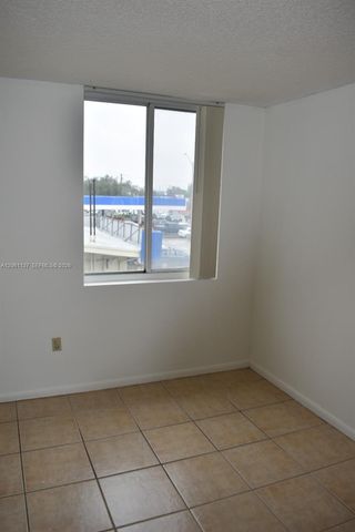 616 NW 26th Ave 210, Miami, FL 33125