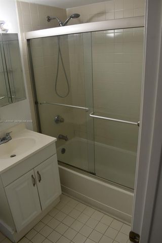 616 NW 26th Ave 210, Miami, FL 33125