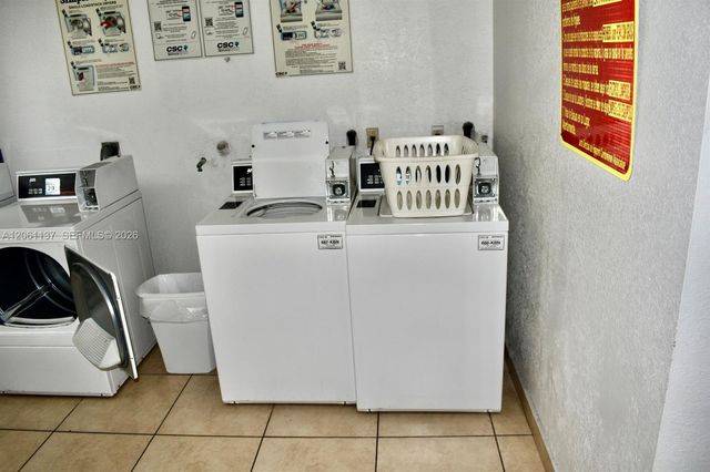 616 NW 26th Ave 210, Miami, FL 33125