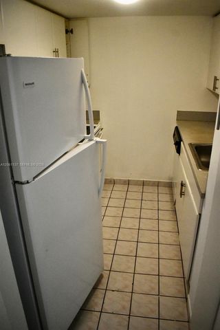 616 NW 26th Ave 210, Miami, FL 33125