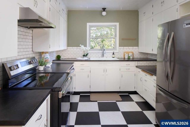 3115 NW Johnson Av, Corvallis, OR 97330