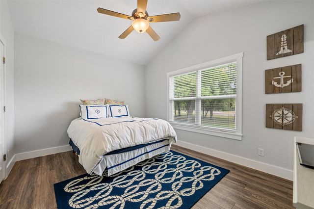 1016 Sherwood Forest DR, Granite Shoals, TX 78654