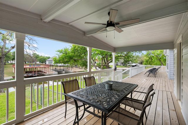 1016 Sherwood Forest DR, Granite Shoals, TX 78654