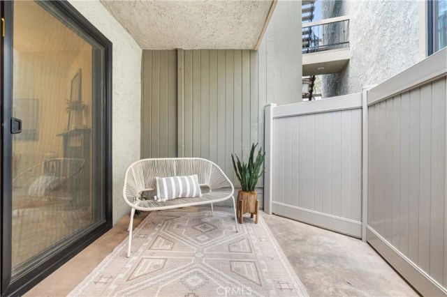 2601 E 19th Street 12, Signal Hill, CA 90755