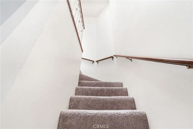 2601 E 19th Street 12, Signal Hill, CA 90755