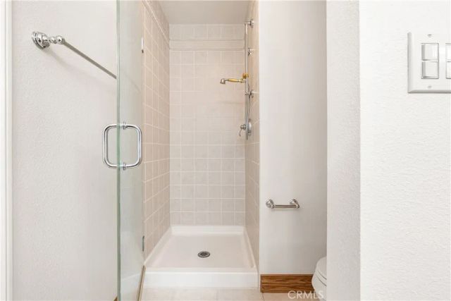 2601 E 19th Street 12, Signal Hill, CA 90755