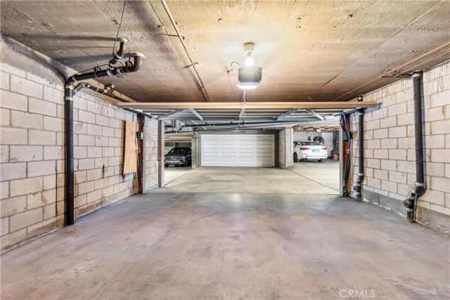 2601 E 19th Street 12, Signal Hill, CA 90755