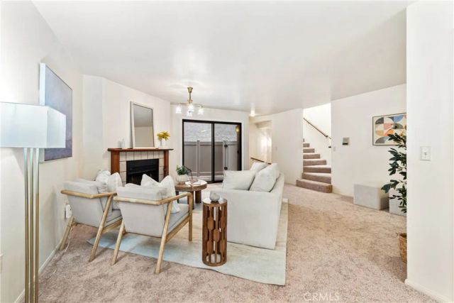 2601 E 19th Street 12, Signal Hill, CA 90755